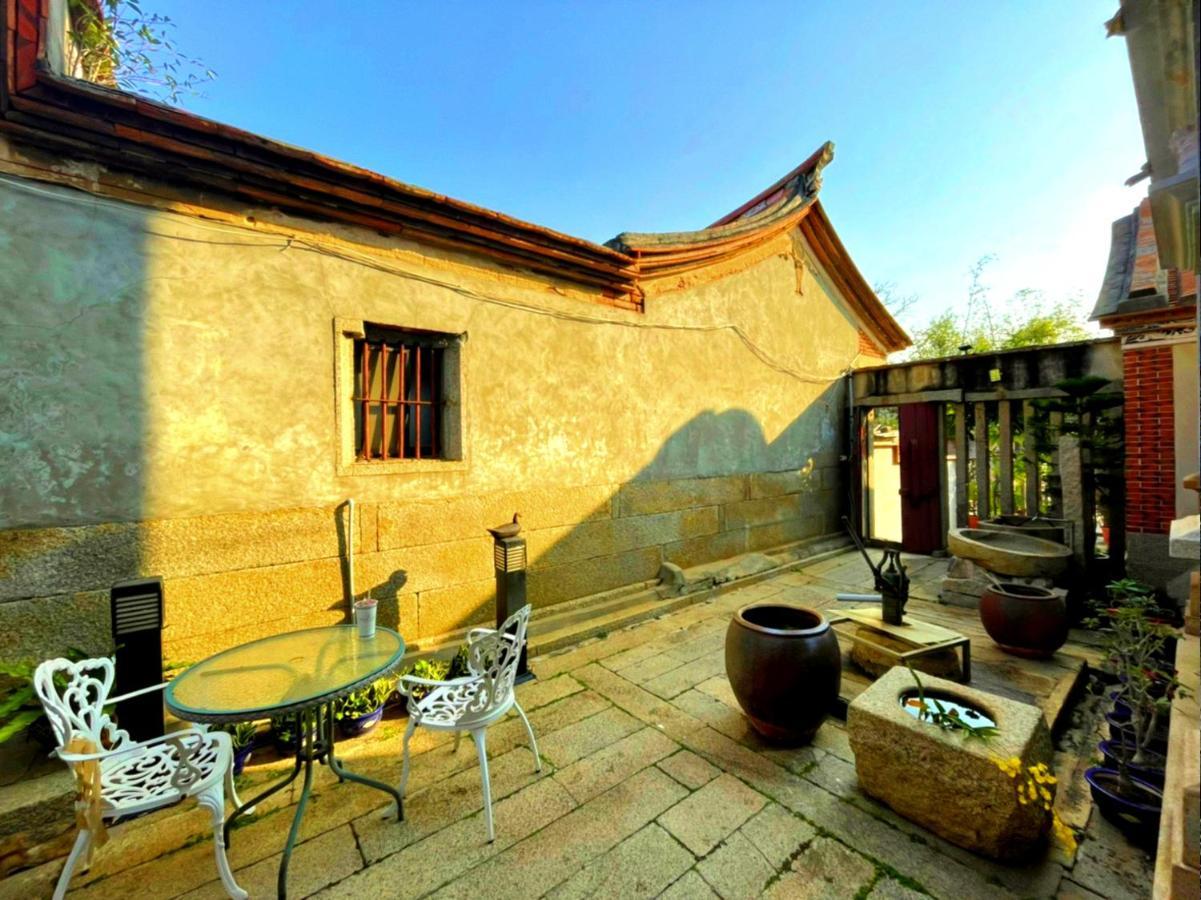 銃樓民宿 Kinmen Gunhouse Jincheng Exteriör bild
